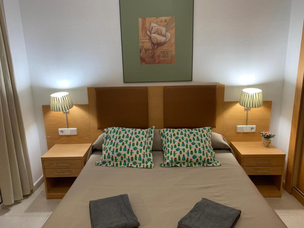 Bea Laguna Beach Vera Playa - Private Jacuzzi Екстер'єр фото